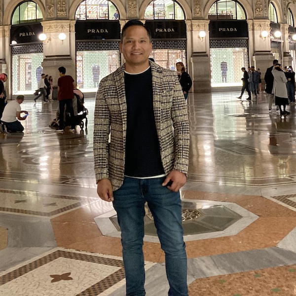 Carlos Calderón Carlos Calderón